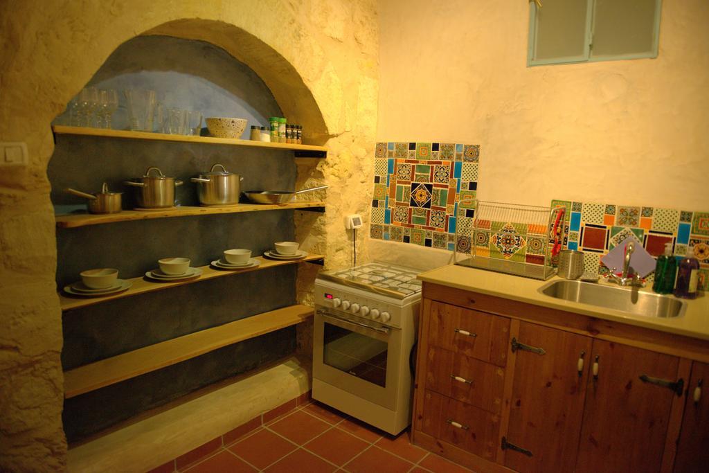 The Well Inn Berseba Szoba fotó